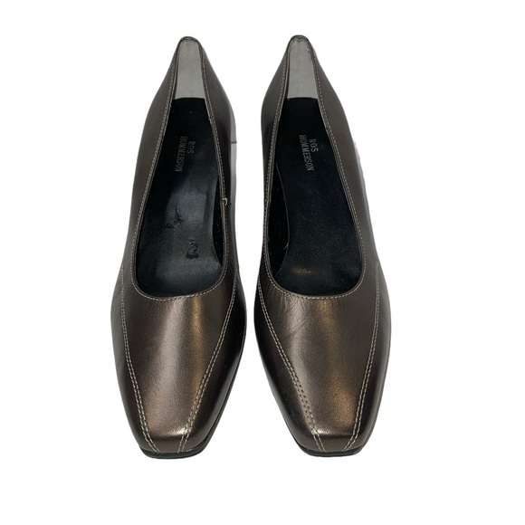Ros Hommerson Women's Pumps Size 10.5M Bronze Leather Slip On Heel Close Toe - Picture 3 of 9